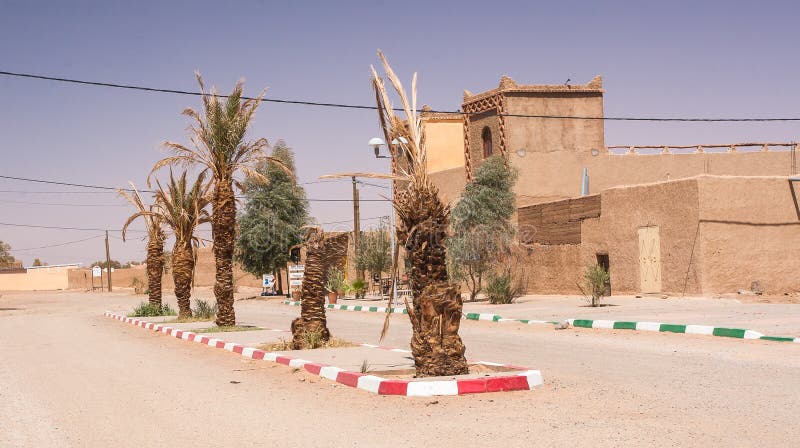 https://mdw-travel-data-us-east-1.s3.amazonaws.com/img/country/Morocco/Hassilabied-Village/img_00.jpg