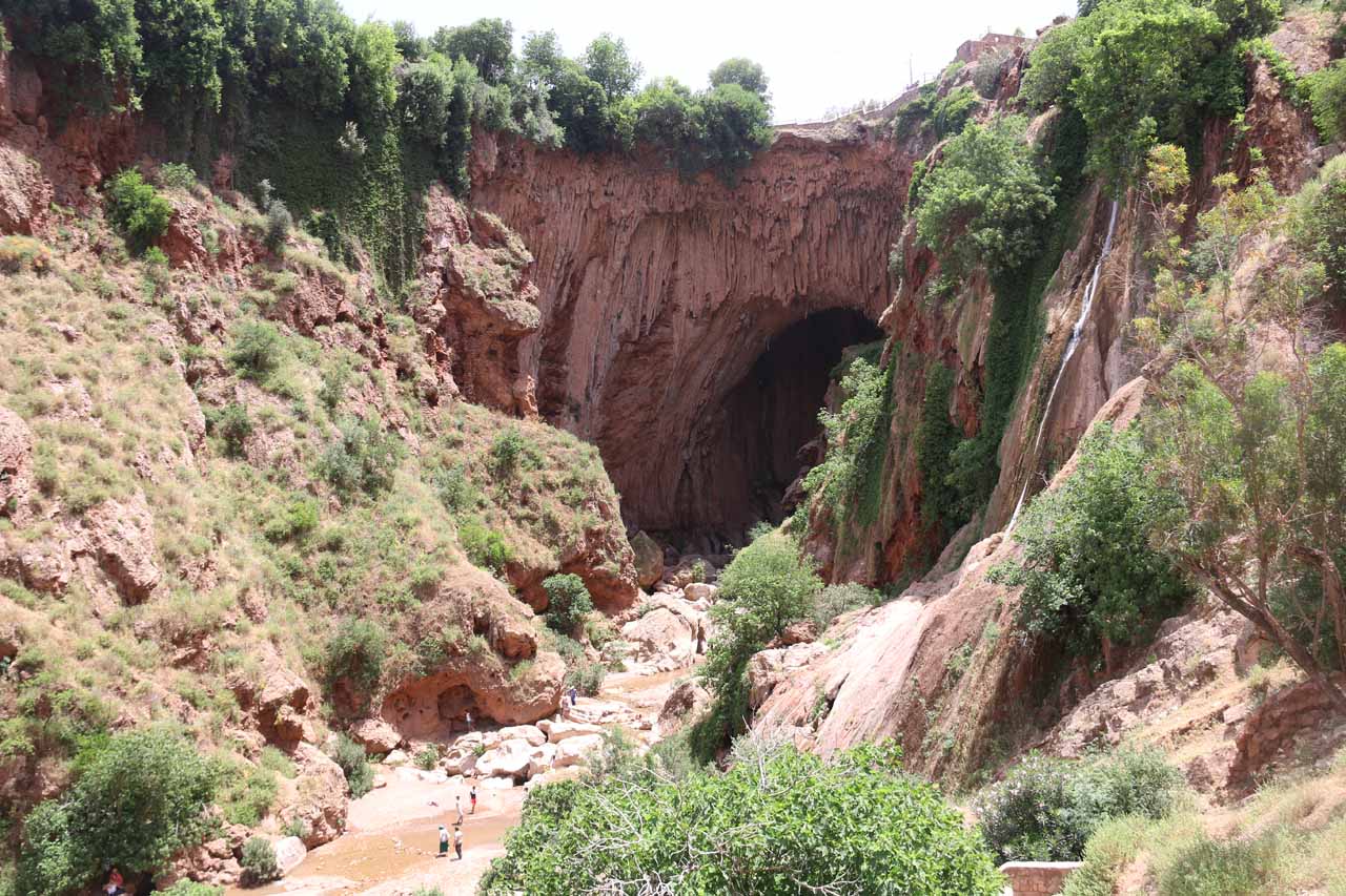 https://mdw-travel-data-us-east-1.s3.amazonaws.com/img/country/Morocco/Imi-n-Ifri-Natural-Bridge/img_01.jpg