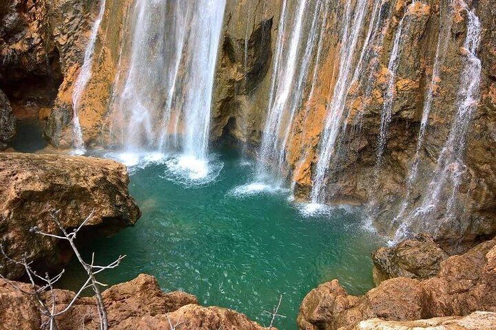 https://mdw-travel-data-us-east-1.s3.amazonaws.com/img/country/Morocco/Imouzzer-Waterfalls/img_03.jpg