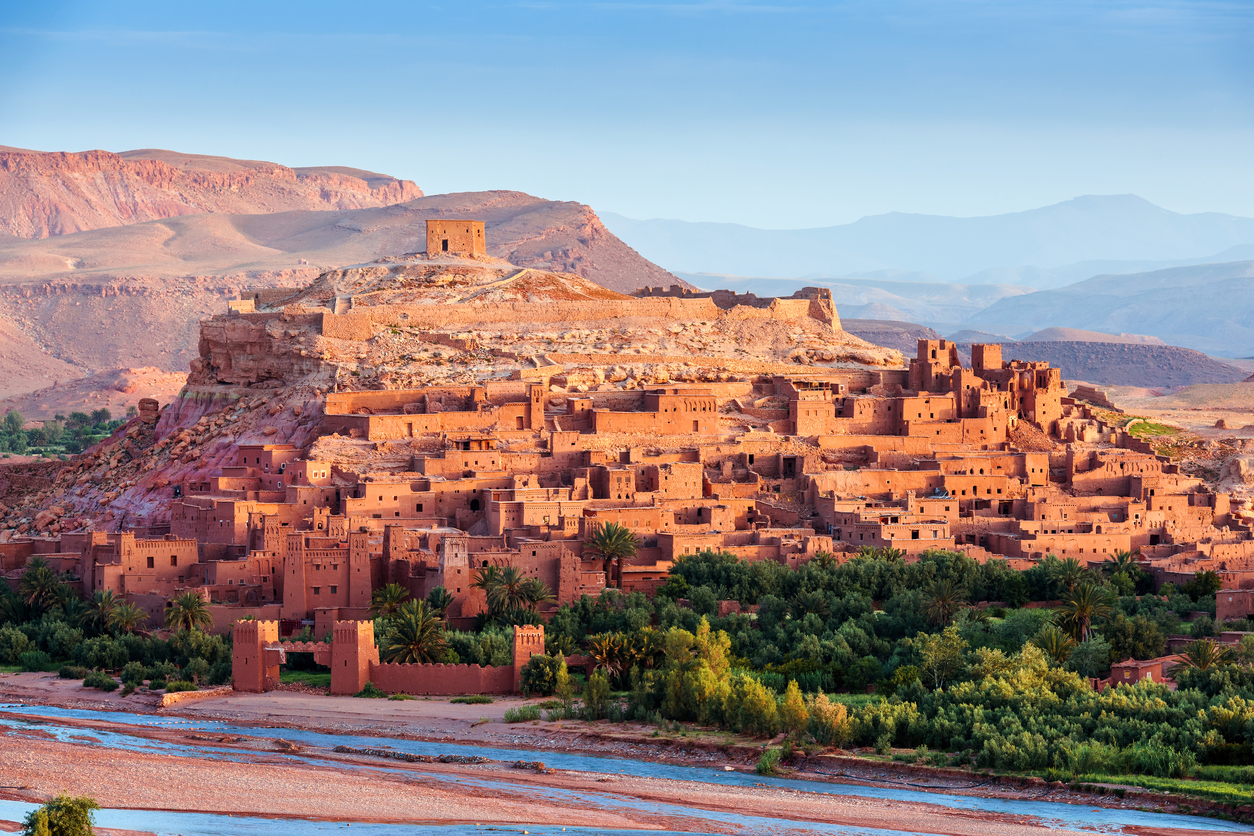 https://mdw-travel-data-us-east-1.s3.amazonaws.com/img/country/Morocco/Jebel-Ben-Abdoun/img_01.jpg
