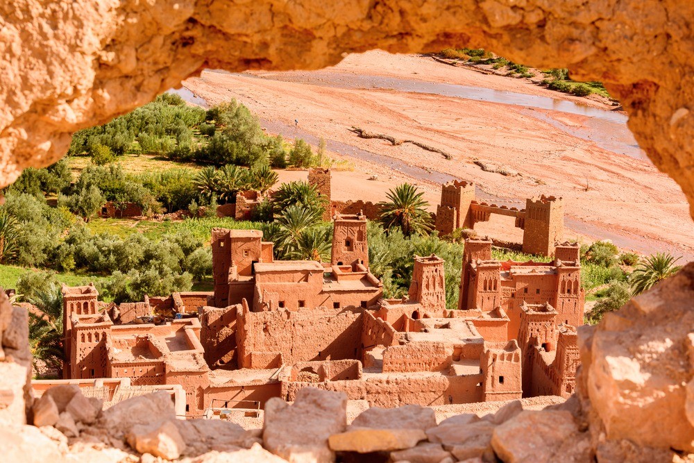 https://mdw-travel-data-us-east-1.s3.amazonaws.com/img/country/Morocco/Jebel-Ben-Abdoun/img_02.jpg