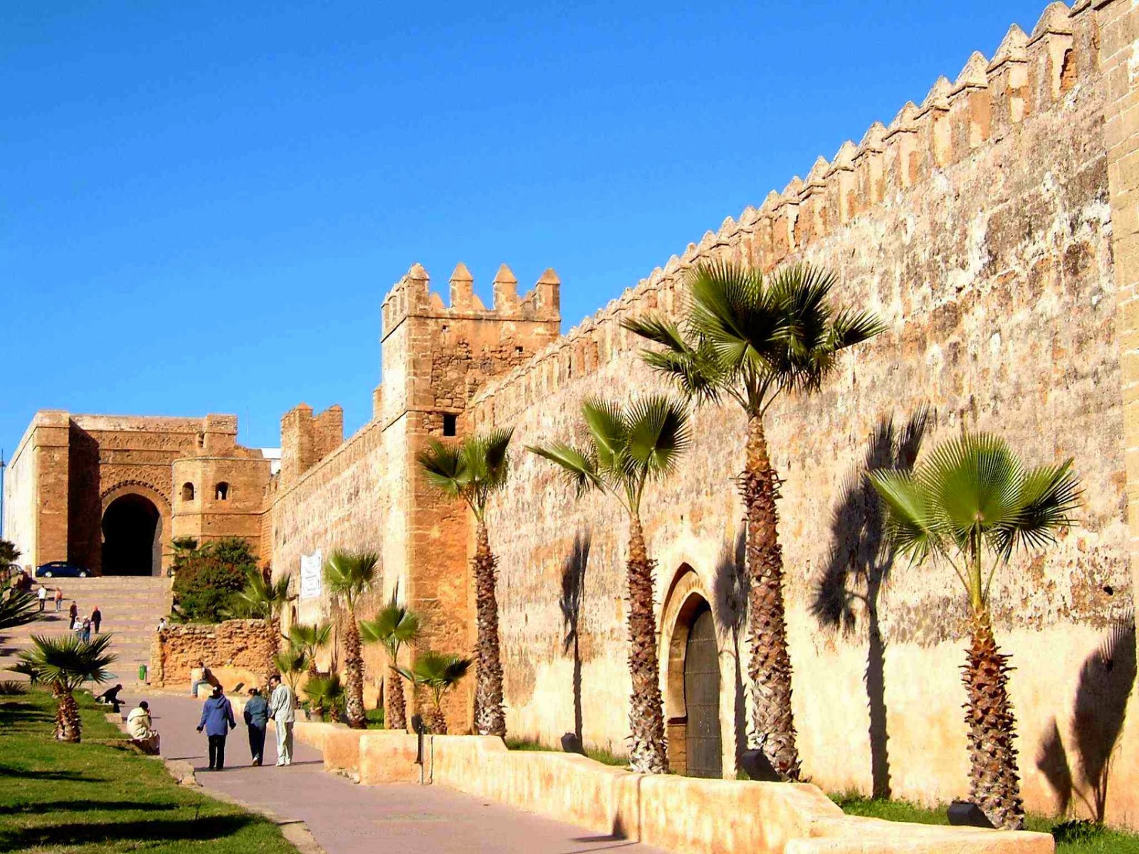 https://mdw-travel-data-us-east-1.s3.amazonaws.com/img/country/Morocco/Kasbah-El-Mansour/img_01.jpg