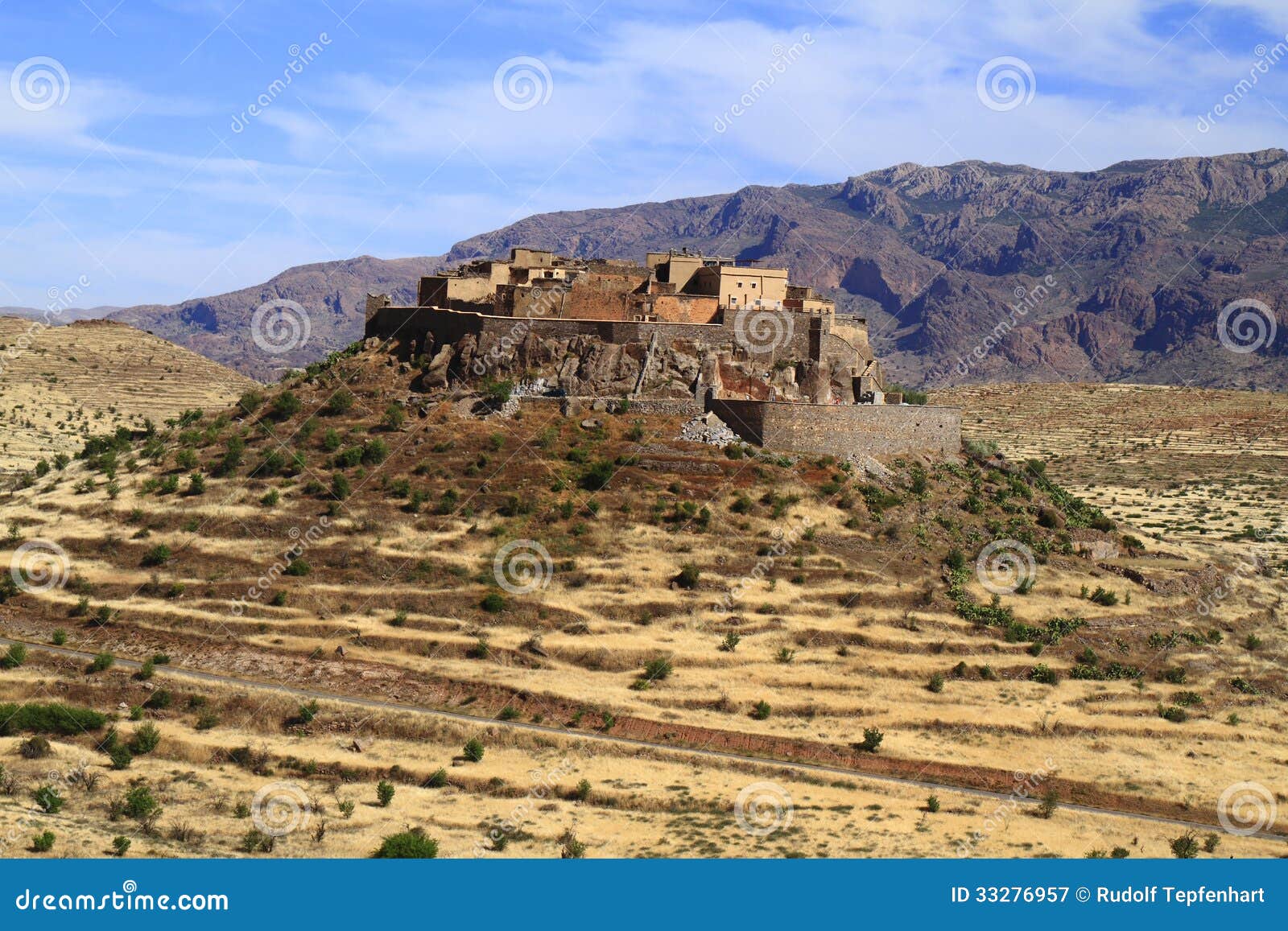 https://mdw-travel-data-us-east-1.s3.amazonaws.com/img/country/Morocco/Kasbah-Tizourgane/img_02.jpg