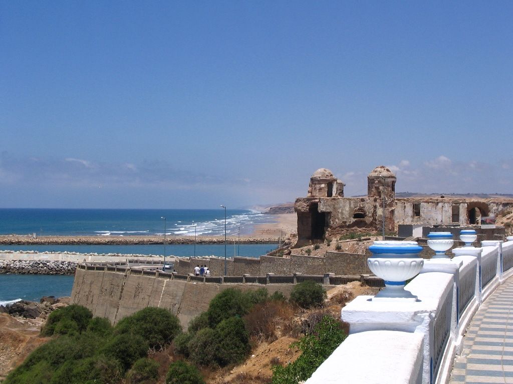 https://mdw-travel-data-us-east-1.s3.amazonaws.com/img/country/Morocco/Larache/img_02.jpg