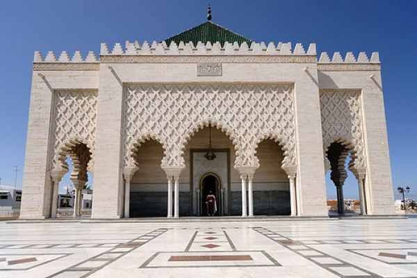 https://mdw-travel-data-us-east-1.s3.amazonaws.com/img/country/Morocco/Mausoleum-of-Mohammed-V/img_01.jpg