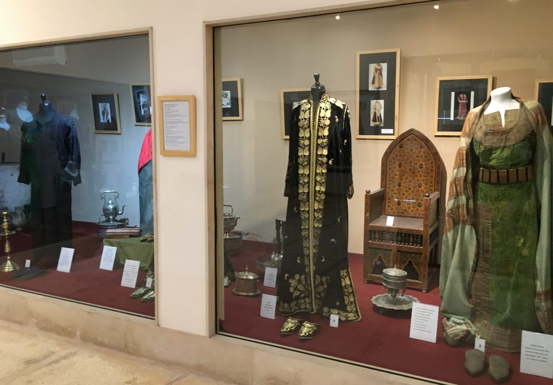 https://mdw-travel-data-us-east-1.s3.amazonaws.com/img/country/Morocco/Museum-of-Moroccan-Judaism/img_02.jpg