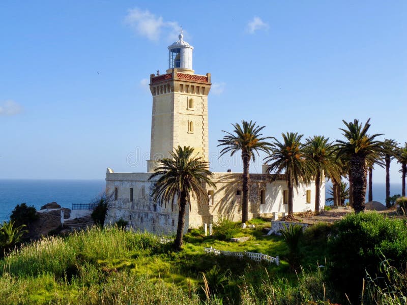 https://mdw-travel-data-us-east-1.s3.amazonaws.com/img/country/Morocco/Nador-Lighthouse/img_02.jpg