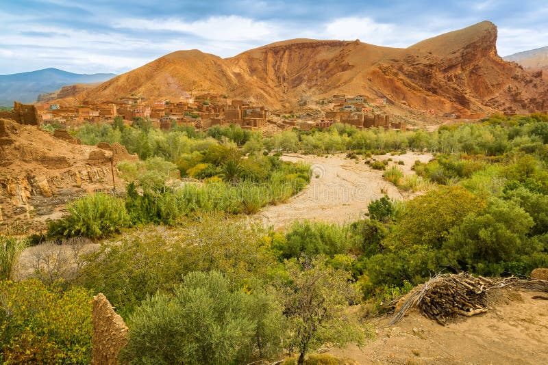 https://mdw-travel-data-us-east-1.s3.amazonaws.com/img/country/Morocco/Oued-Kiss/img_00.jpg