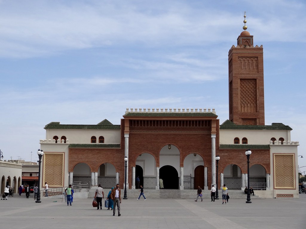 https://mdw-travel-data-us-east-1.s3.amazonaws.com/img/country/Morocco/Oujda-Cathedral/img_03.jpg