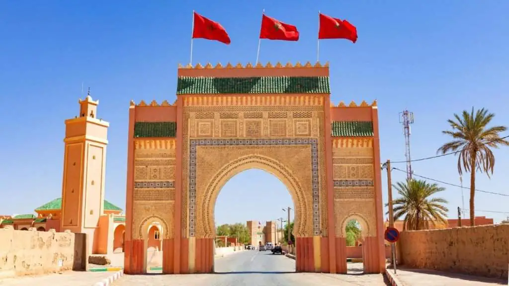 https://mdw-travel-data-us-east-1.s3.amazonaws.com/img/country/Morocco/Rissani-Oasis/img_00.jpg