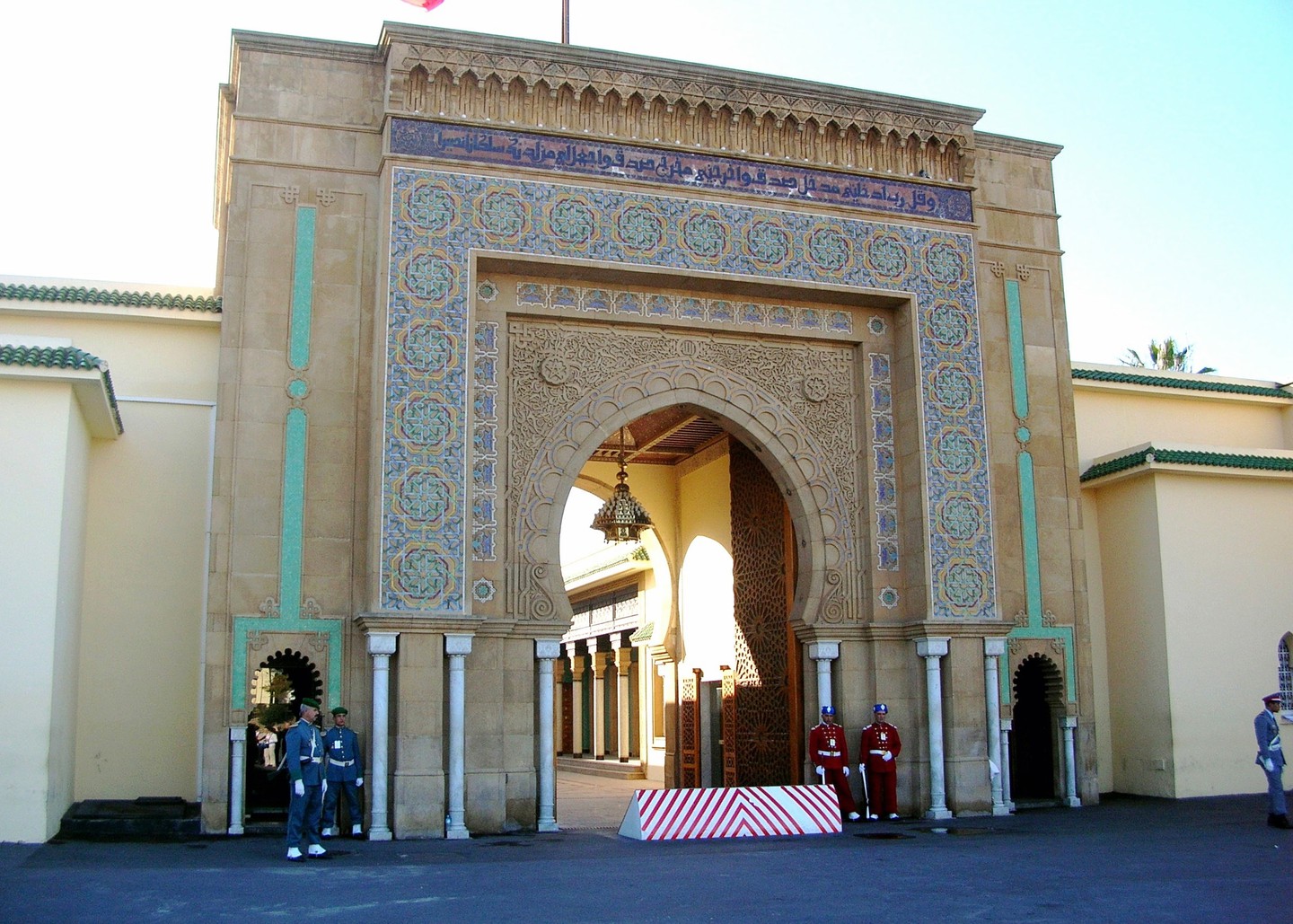 https://mdw-travel-data-us-east-1.s3.amazonaws.com/img/country/Morocco/Royal-Palace-of-Rabat/img_00.jpg