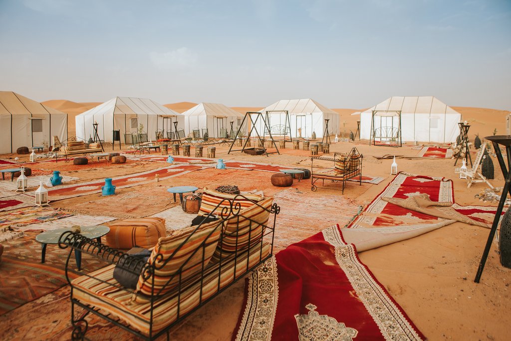 https://mdw-travel-data-us-east-1.s3.amazonaws.com/img/country/Morocco/Sahara-Desert-Camps/img_00.jpg