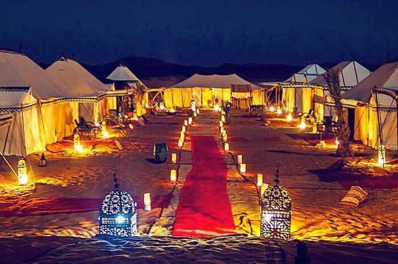 https://mdw-travel-data-us-east-1.s3.amazonaws.com/img/country/Morocco/Sahara-Desert-Camps/img_01.jpg