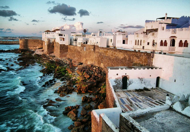 https://mdw-travel-data-us-east-1.s3.amazonaws.com/img/country/Morocco/Sidi-Mghayat-Beach/img_03.jpg