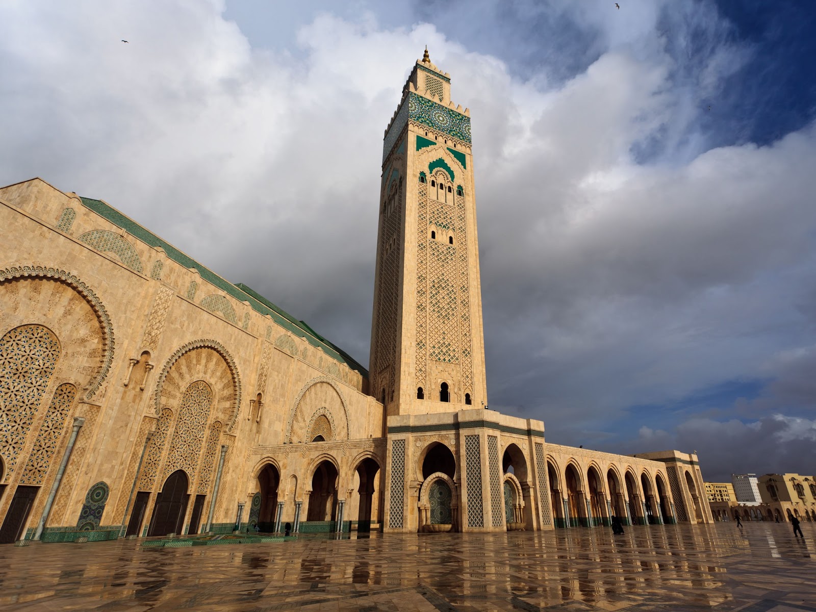 https://mdw-travel-data-us-east-1.s3.amazonaws.com/img/country/Morocco/Spanish-Mosque/img_03.jpg