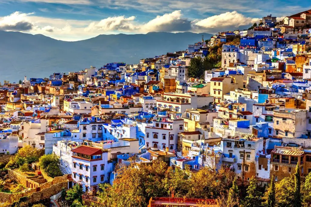 https://mdw-travel-data-us-east-1.s3.amazonaws.com/img/country/Morocco/Tangier-City-Mall/img_00.jpg
