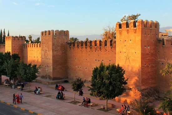 https://mdw-travel-data-us-east-1.s3.amazonaws.com/img/country/Morocco/Taroudants-Medina/img_03.jpg