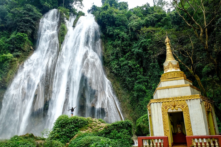 https://mdw-travel-data-us-east-1.s3.amazonaws.com/img/country/Myanmar/Anisakan-Falls/img_01.jpg