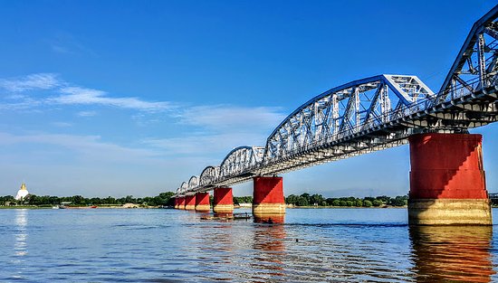 https://mdw-travel-data-us-east-1.s3.amazonaws.com/img/country/Myanmar/Ava-Bridge-Inwa-Bridge/img_03.jpg