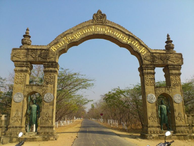 https://mdw-travel-data-us-east-1.s3.amazonaws.com/img/country/Myanmar/Beikthano-Ancient-City/img_00.jpg