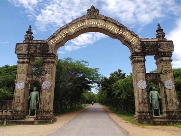 https://mdw-travel-data-us-east-1.s3.amazonaws.com/img/country/Myanmar/Beikthano-Ancient-City/img_01.jpg