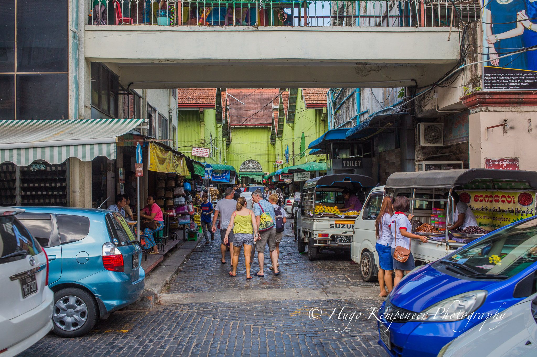 https://mdw-travel-data-us-east-1.s3.amazonaws.com/img/country/Myanmar/Bogyoke-Market/img_02.jpg