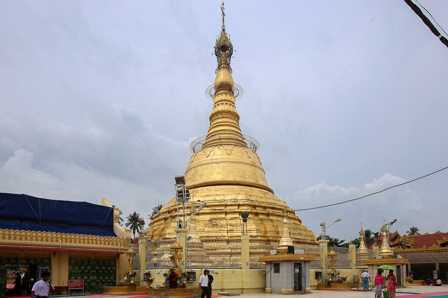 https://mdw-travel-data-us-east-1.s3.amazonaws.com/img/country/Myanmar/Botalit-Pagoda/img_02.jpg