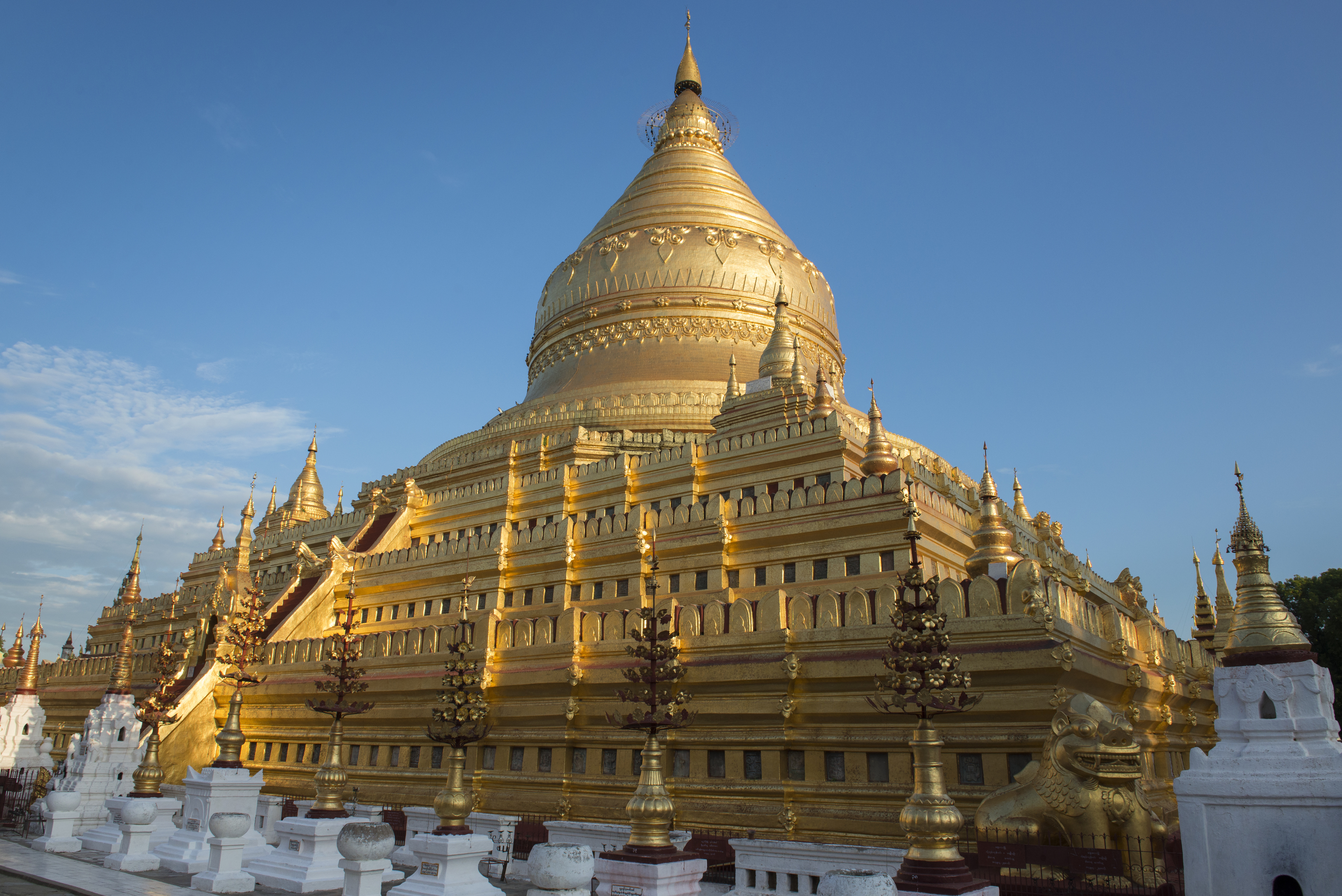 https://mdw-travel-data-us-east-1.s3.amazonaws.com/img/country/Myanmar/Bu-Paya/img_02.jpg