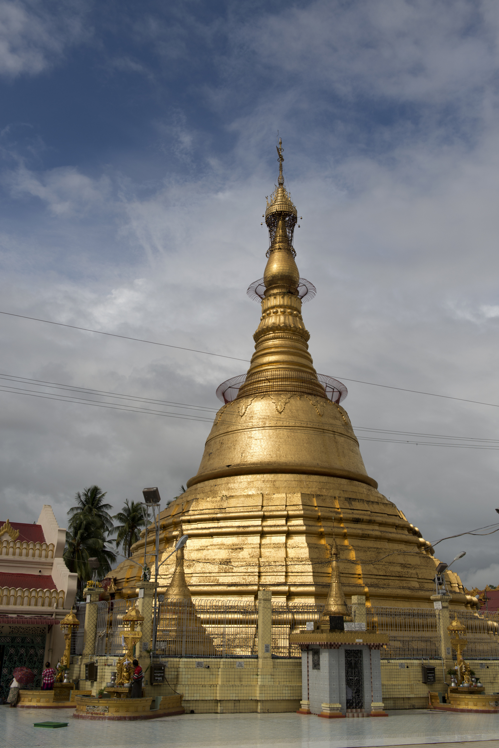 https://mdw-travel-data-us-east-1.s3.amazonaws.com/img/country/Myanmar/Bu-Paya/img_03.jpg