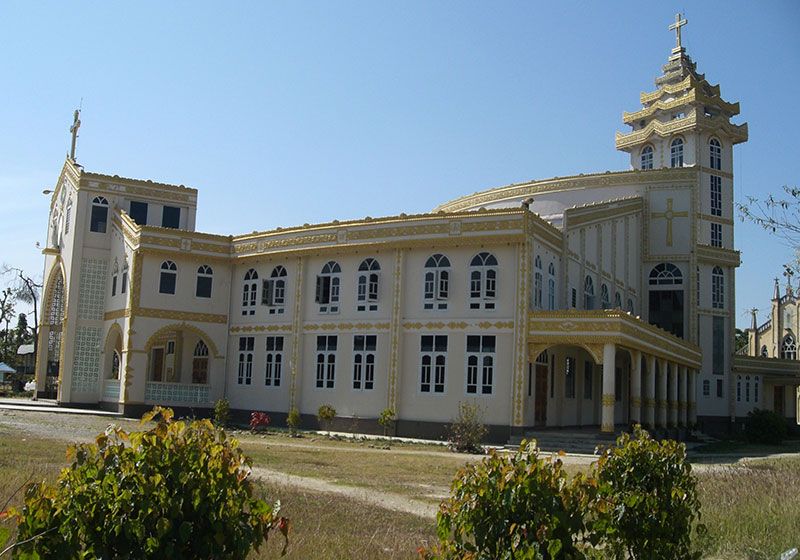 https://mdw-travel-data-us-east-1.s3.amazonaws.com/img/country/Myanmar/Christ-The-King-Church/img_00.jpg