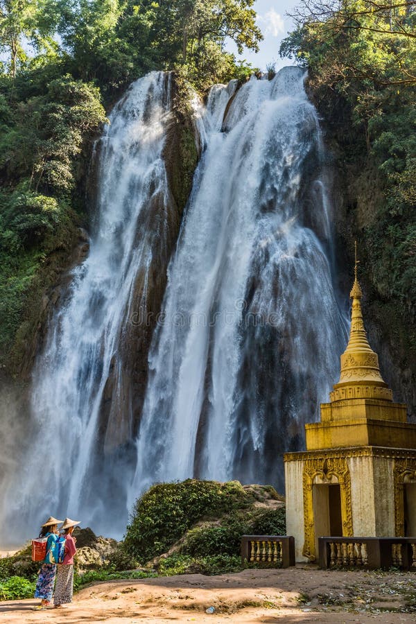 https://mdw-travel-data-us-east-1.s3.amazonaws.com/img/country/Myanmar/Dat-Taw-Gyaint-Waterfall/img_03.jpg