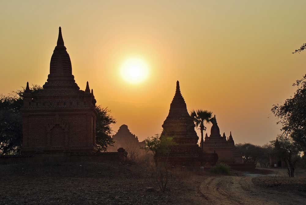 https://mdw-travel-data-us-east-1.s3.amazonaws.com/img/country/Myanmar/Gabuza-Island/img_03.jpg