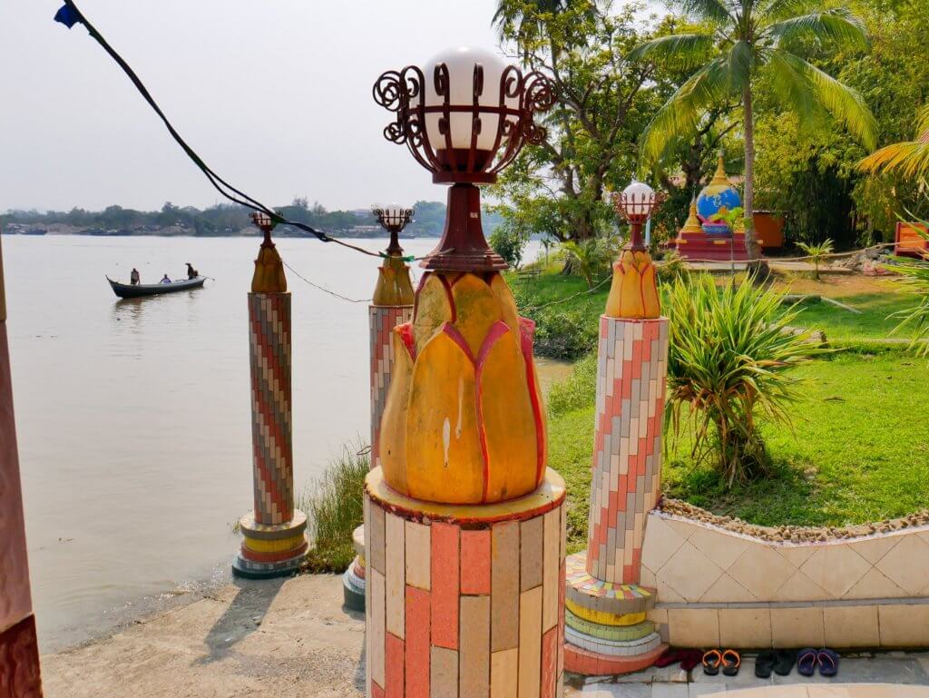 https://mdw-travel-data-us-east-1.s3.amazonaws.com/img/country/Myanmar/Gaung-Say-Kyun--Shampoo-Island-/img_03.jpg