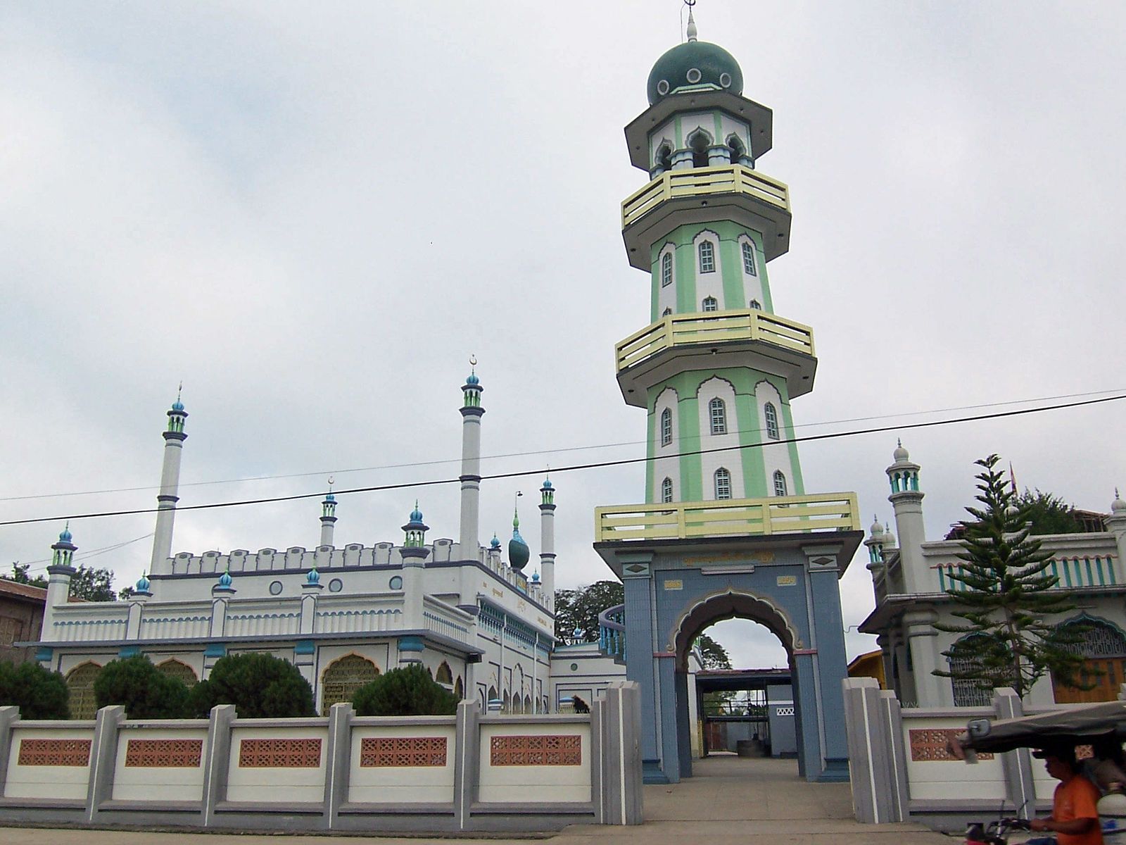 https://mdw-travel-data-us-east-1.s3.amazonaws.com/img/country/Myanmar/Haw-Mosque/img_01.jpg