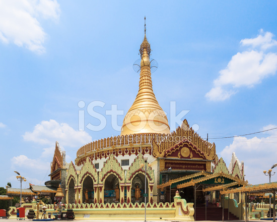 https://mdw-travel-data-us-east-1.s3.amazonaws.com/img/country/Myanmar/Kaba-Aye-Pagoda/img_00.jpg