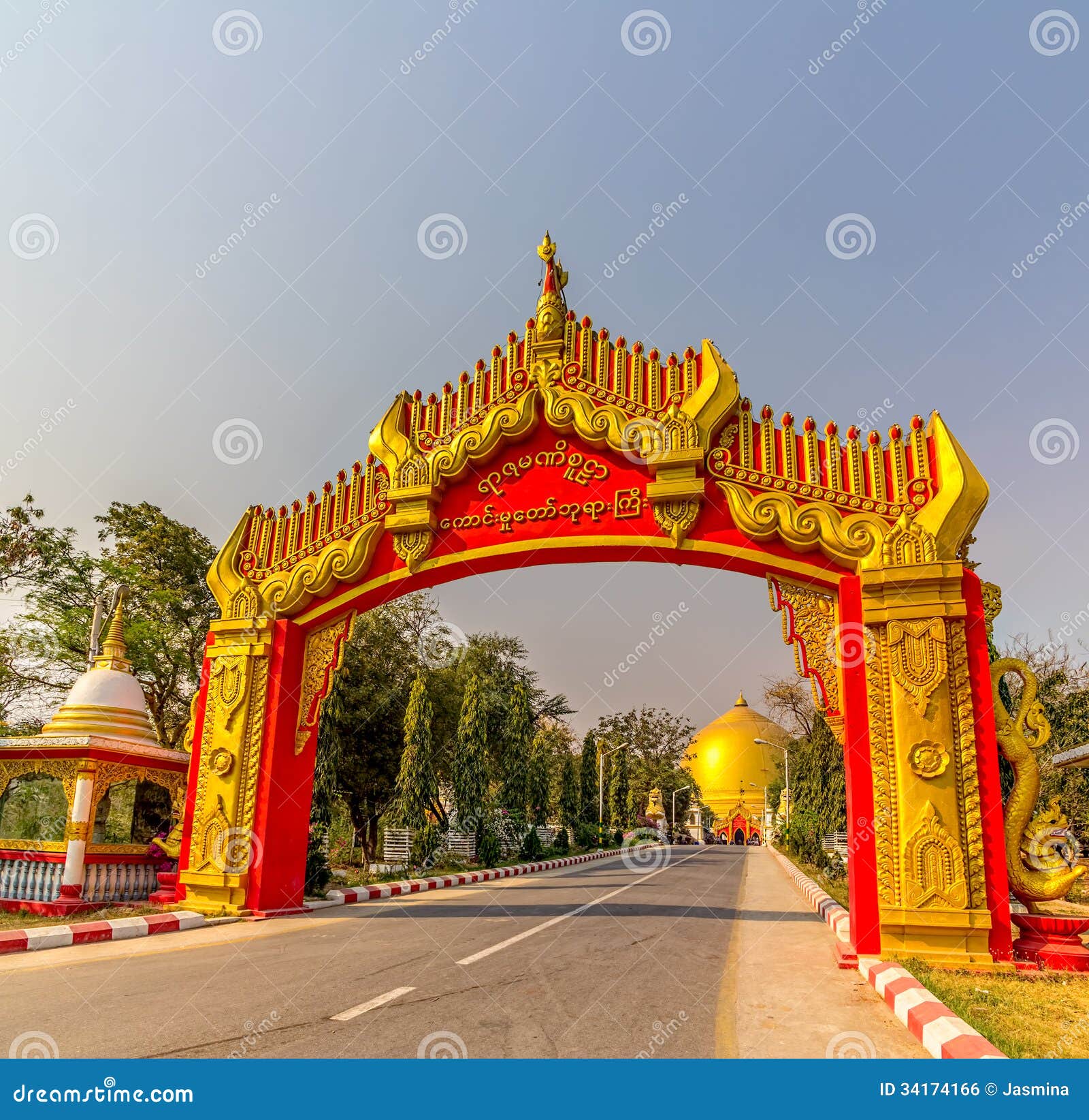 https://mdw-travel-data-us-east-1.s3.amazonaws.com/img/country/Myanmar/Kaungmudaw-Pagoda/img_02.jpg