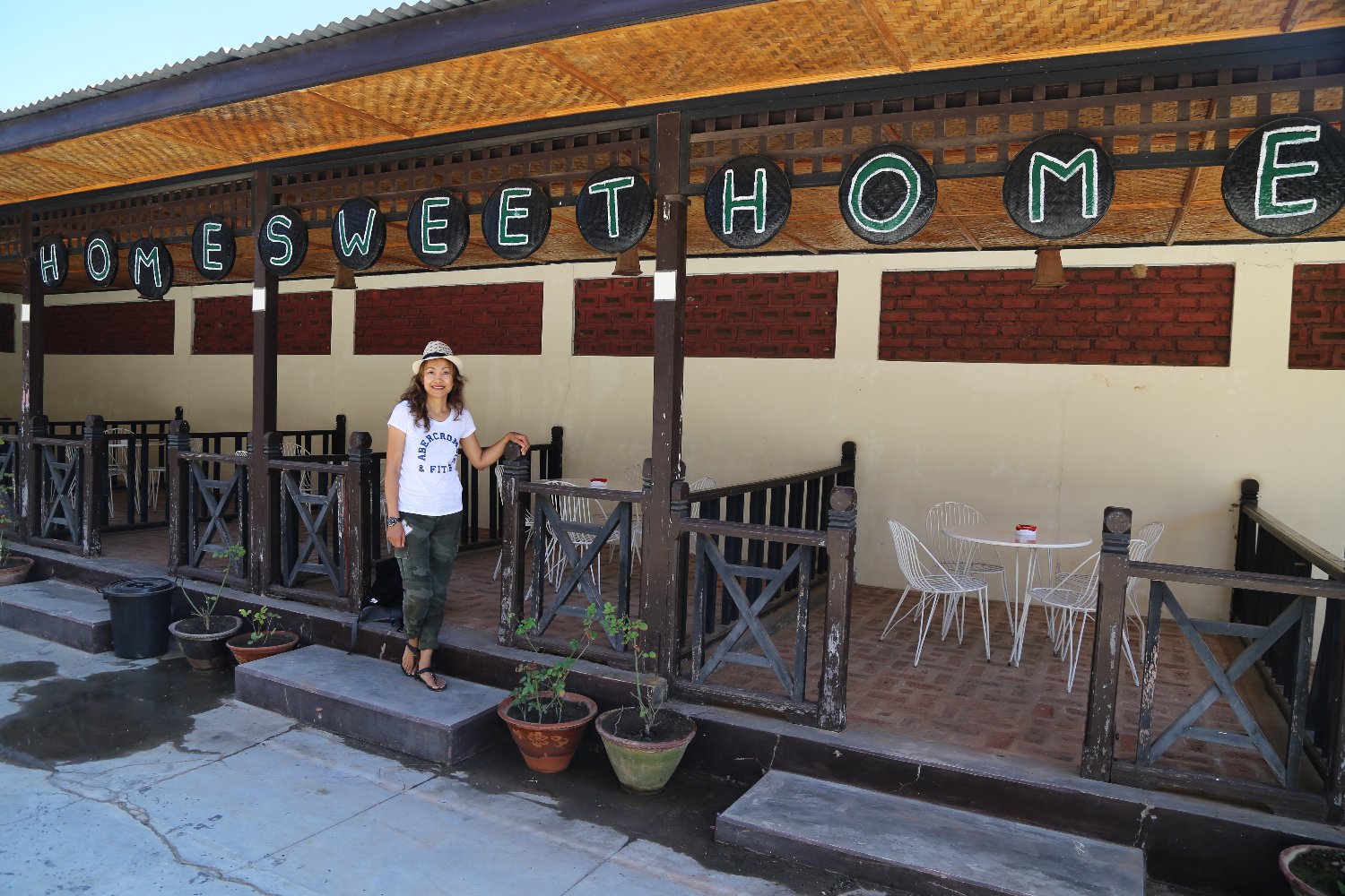 https://mdw-travel-data-us-east-1.s3.amazonaws.com/img/country/Myanmar/Khaung-Daing-Hot-Springs/img_03.jpg