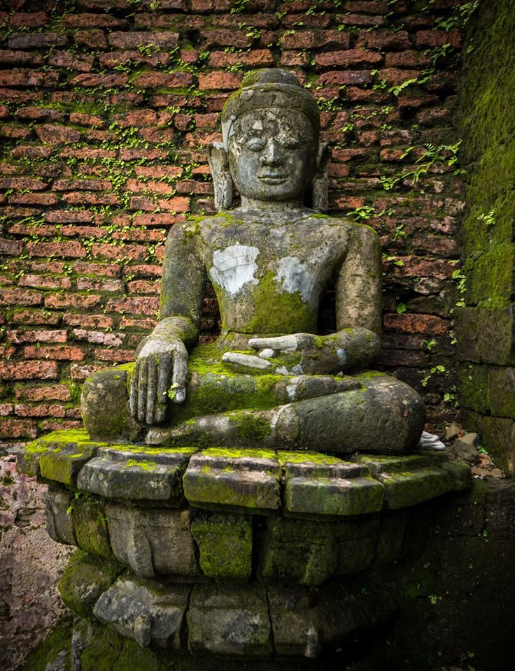 https://mdw-travel-data-us-east-1.s3.amazonaws.com/img/country/Myanmar/Koe-Thaung-Temple/img_03.jpg