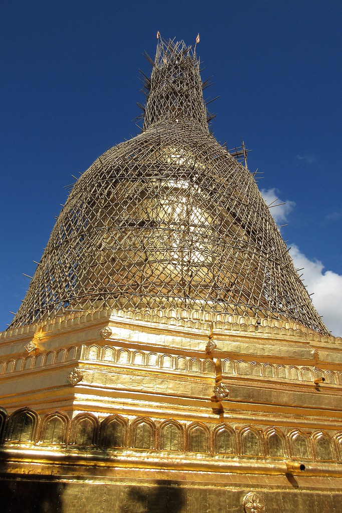 https://mdw-travel-data-us-east-1.s3.amazonaws.com/img/country/Myanmar/Lawkananda-Pagoda/img_01.jpg
