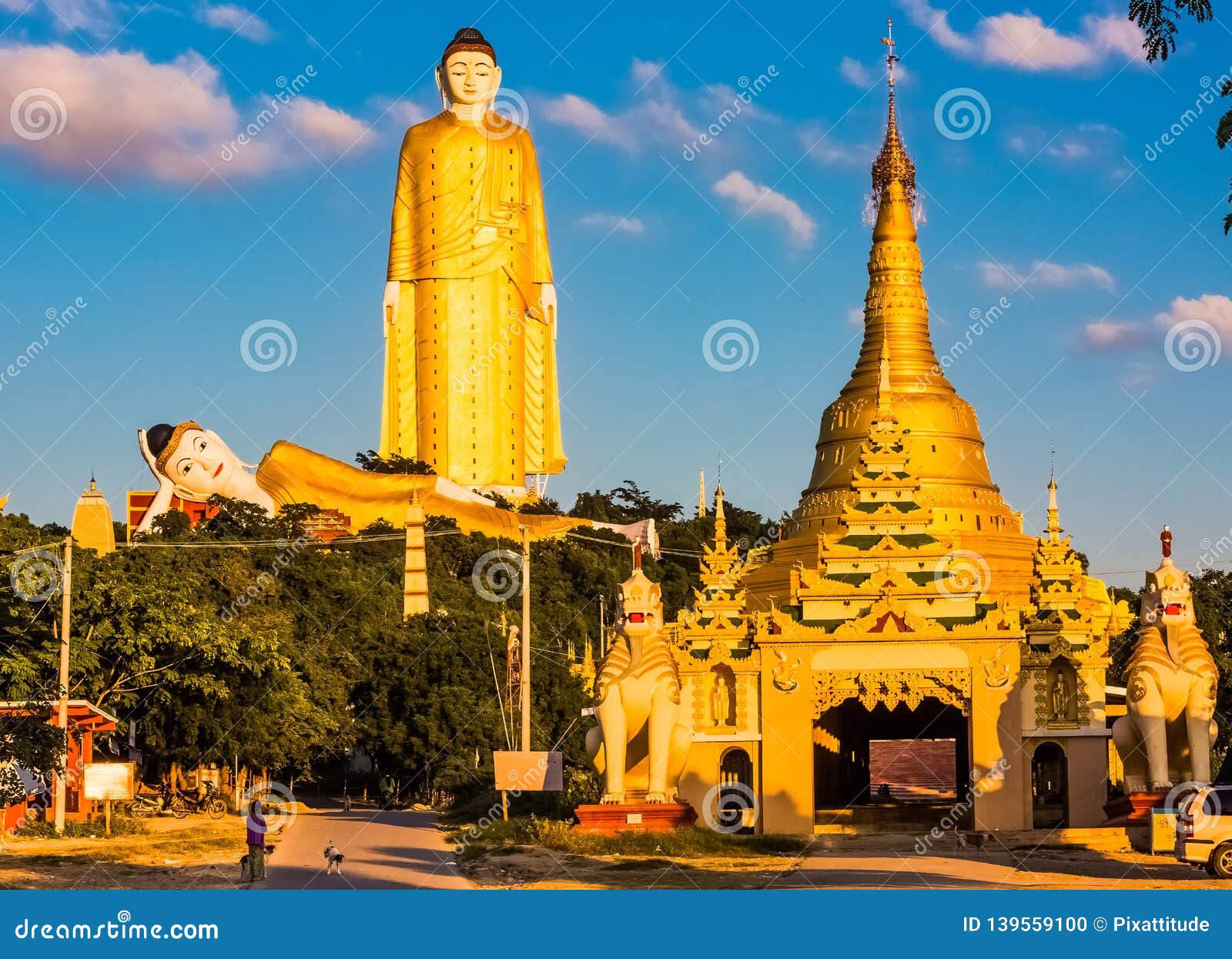https://mdw-travel-data-us-east-1.s3.amazonaws.com/img/country/Myanmar/Laykyun-Sekkya-Buddha/img_03.jpg