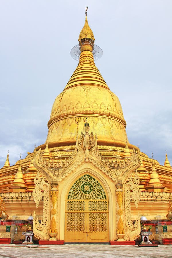https://mdw-travel-data-us-east-1.s3.amazonaws.com/img/country/Myanmar/Maha-Wizaya-Pagoda/img_00.jpg