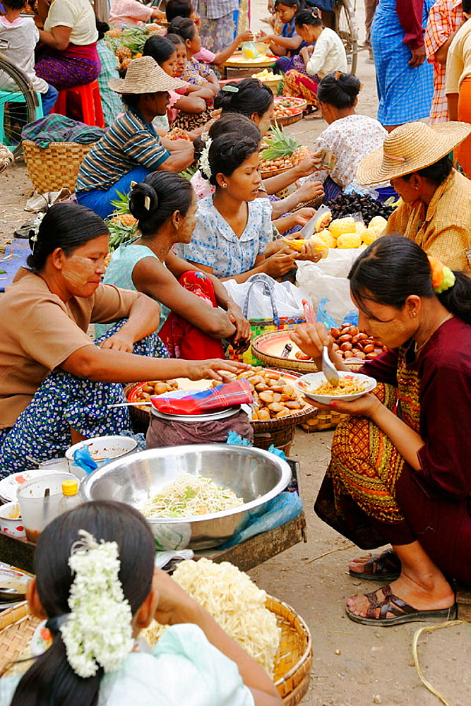 https://mdw-travel-data-us-east-1.s3.amazonaws.com/img/country/Myanmar/Minbu-Food-Market/img_03.jpg