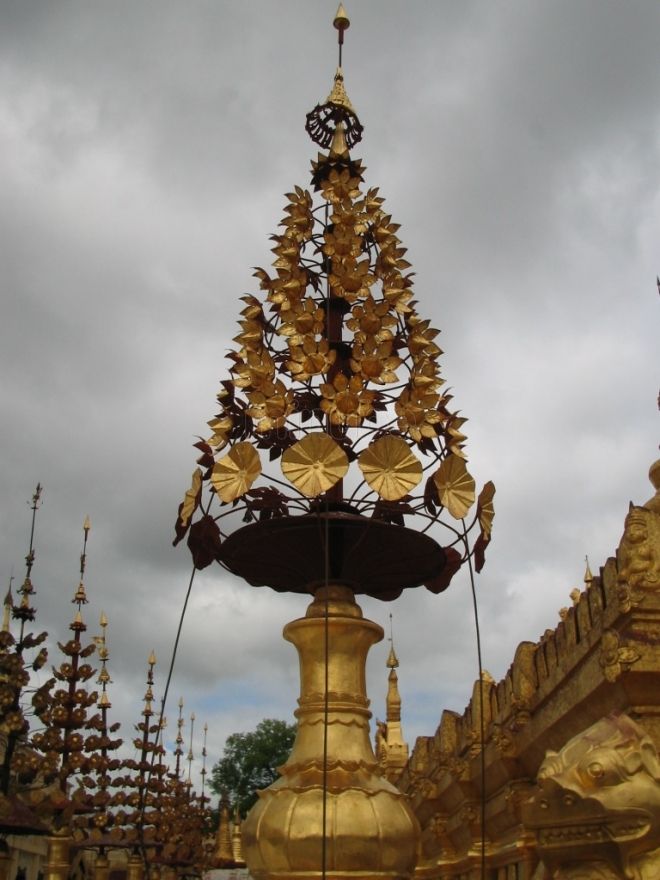 https://mdw-travel-data-us-east-1.s3.amazonaws.com/img/country/Myanmar/Mya-Theindan-Pagoda/img_03.jpg