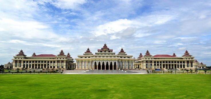 https://mdw-travel-data-us-east-1.s3.amazonaws.com/img/country/Myanmar/Myanmar-Parliament-Building/img_03.jpg