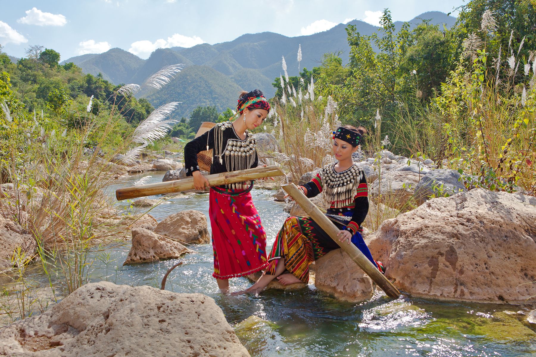 https://mdw-travel-data-us-east-1.s3.amazonaws.com/img/country/Myanmar/Myitsone/img_03.jpg