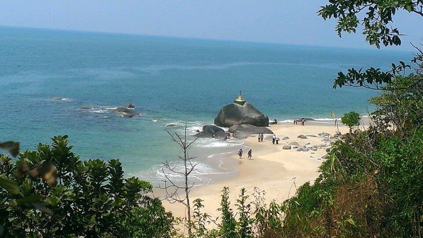 https://mdw-travel-data-us-east-1.s3.amazonaws.com/img/country/Myanmar/Nabule-Beach/img_02.jpg