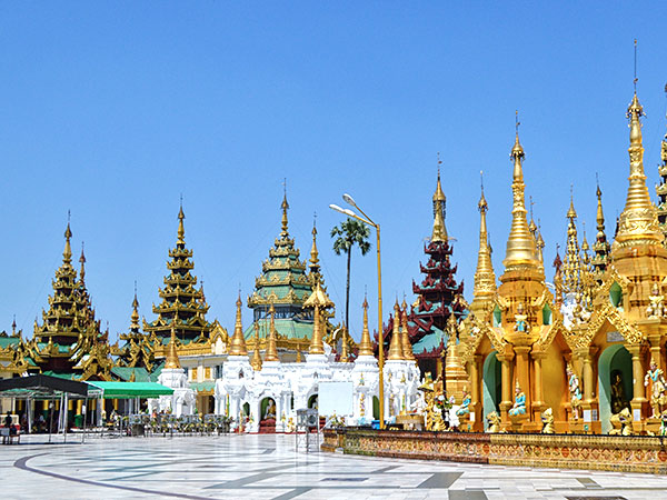 https://mdw-travel-data-us-east-1.s3.amazonaws.com/img/country/Myanmar/Old-Ngapali-Village/img_02.jpg