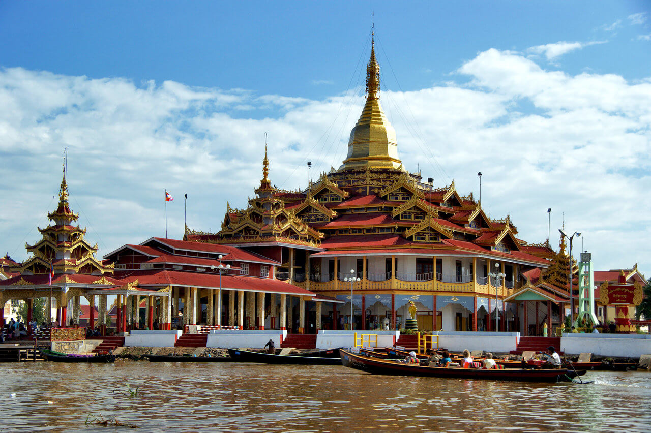 https://mdw-travel-data-us-east-1.s3.amazonaws.com/img/country/Myanmar/Phaung-Daw-Oo-Pagoda/img_00.jpg