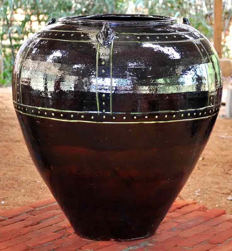 https://mdw-travel-data-us-east-1.s3.amazonaws.com/img/country/Myanmar/Pottery-Village/img_02.jpg