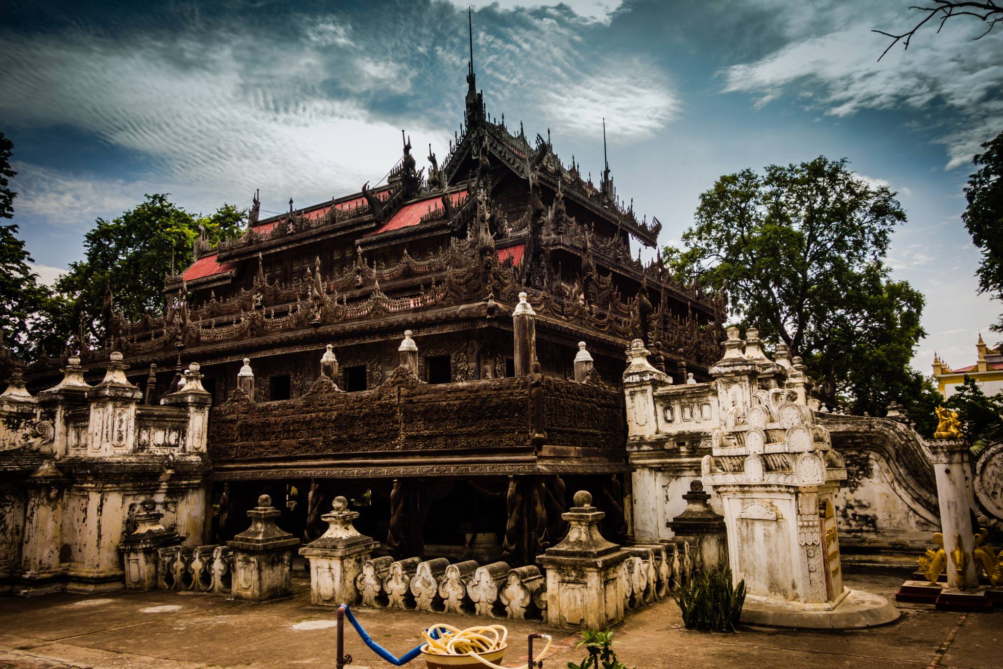https://mdw-travel-data-us-east-1.s3.amazonaws.com/img/country/Myanmar/San-Yu-Pyae-Monastery/img_00.jpg